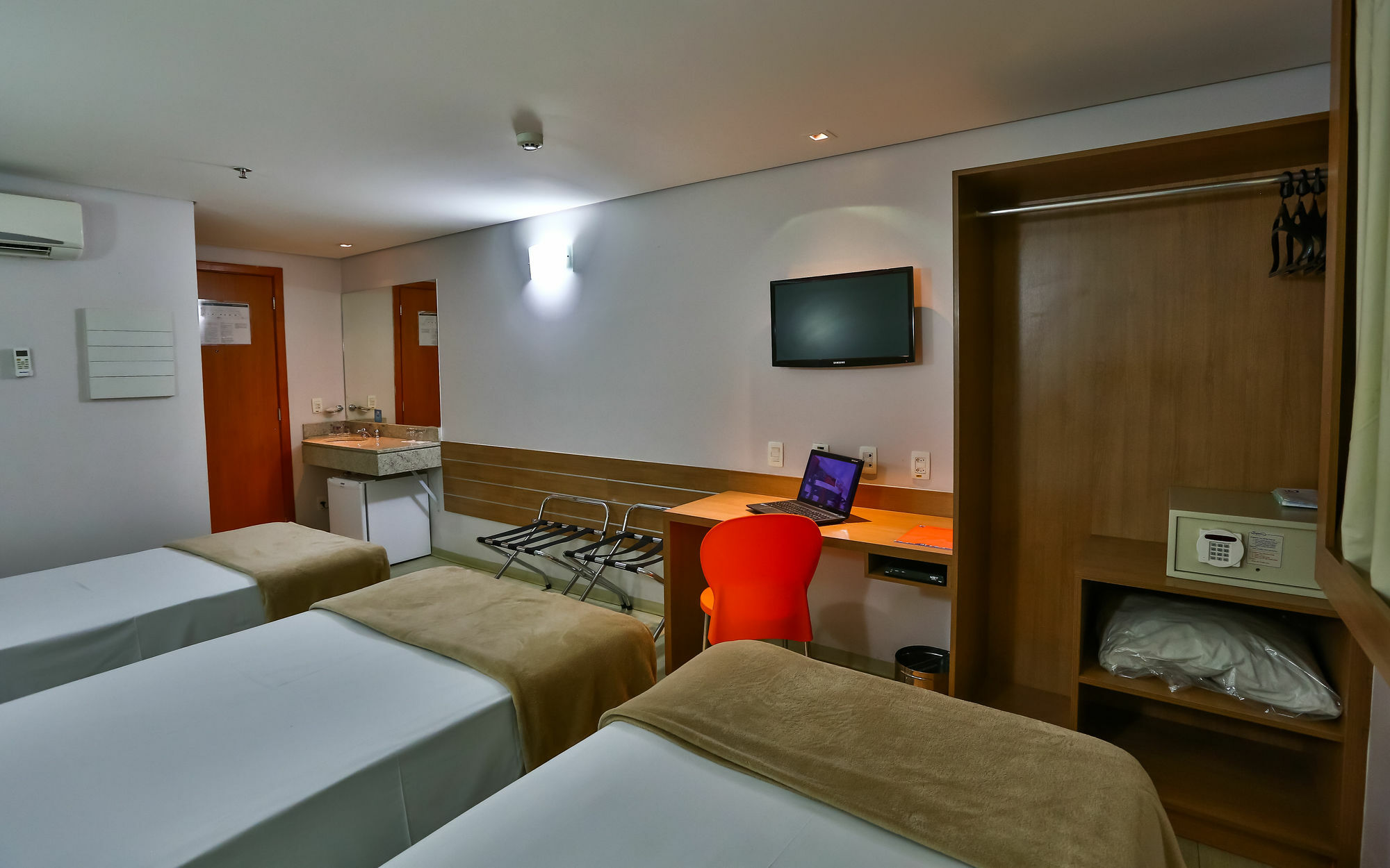 Hotel Go Inn Estacao Goiânia Dış mekan fotoğraf