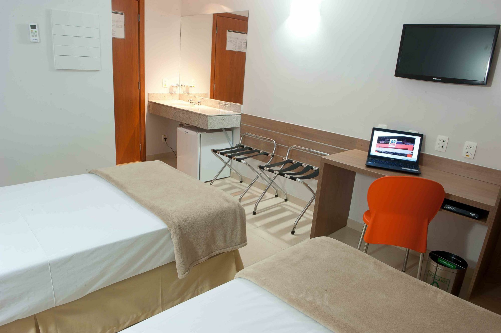Hotel Go Inn Estacao Goiânia Dış mekan fotoğraf