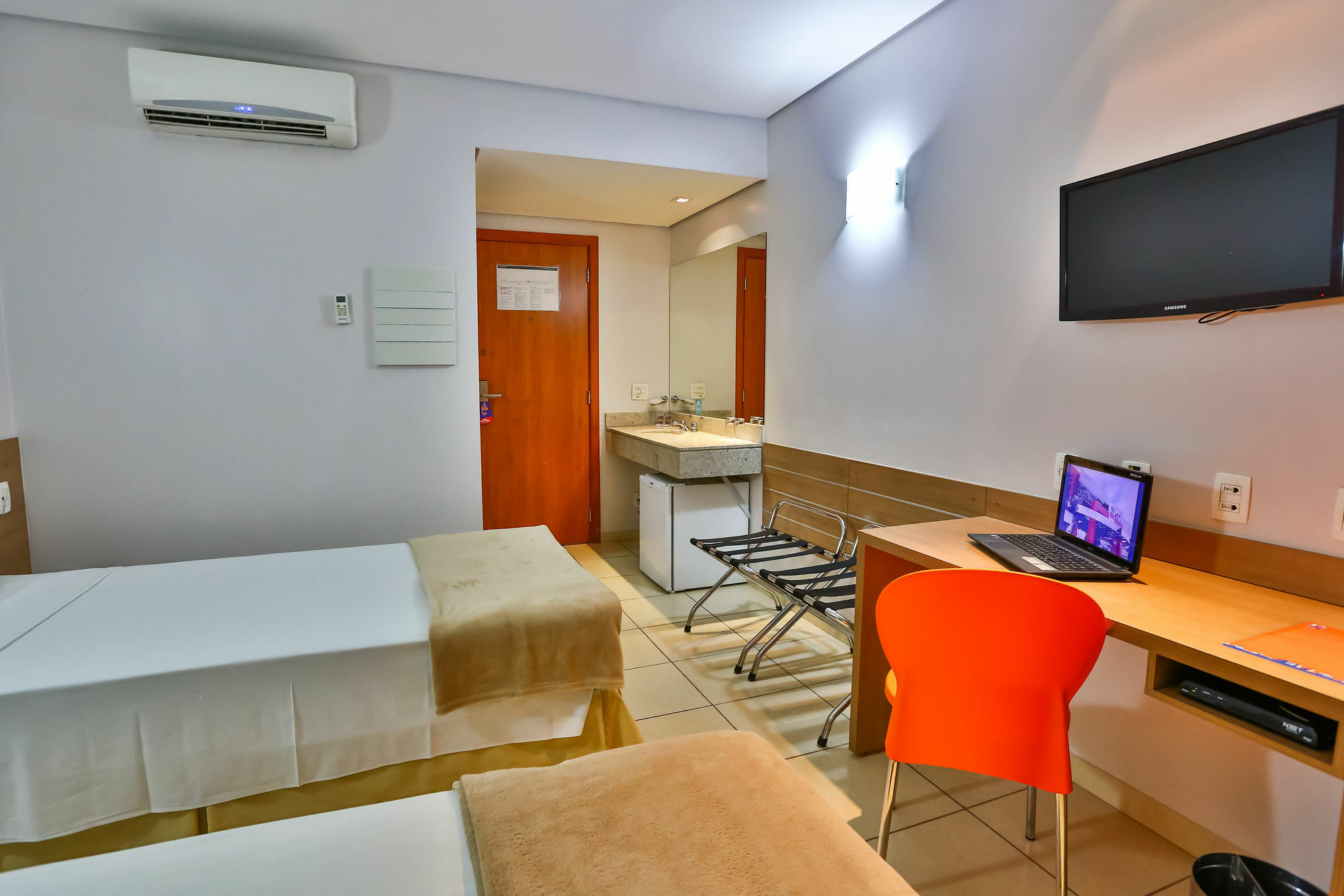 Hotel Go Inn Estacao Goiânia Dış mekan fotoğraf